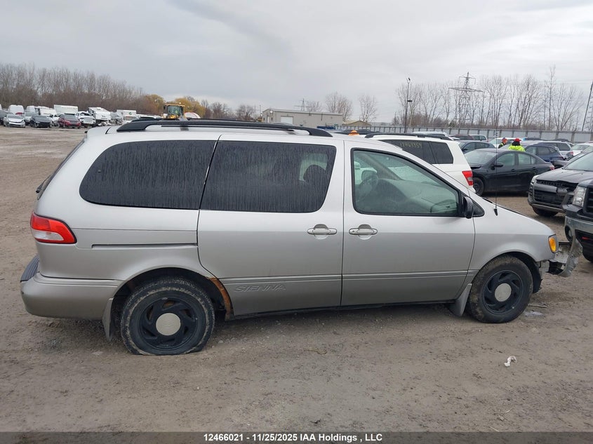4T3ZF13C12U496720 2002 TOYOTA SIENNA photo no. 13