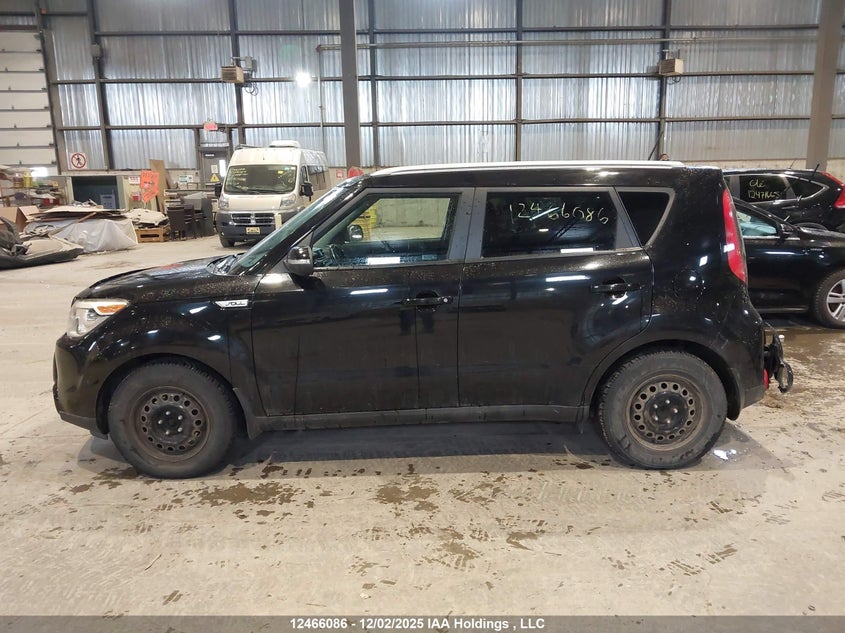 KNDJP3A53E7107554 2014 KIA SOUL photo no. 14