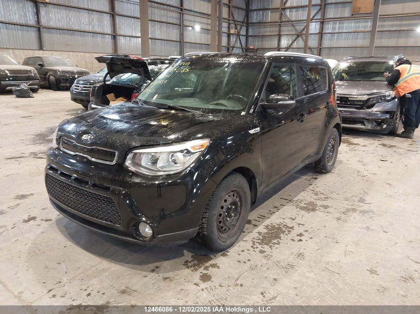 KNDJP3A53E7107554 2014 KIA SOUL photo no. 2