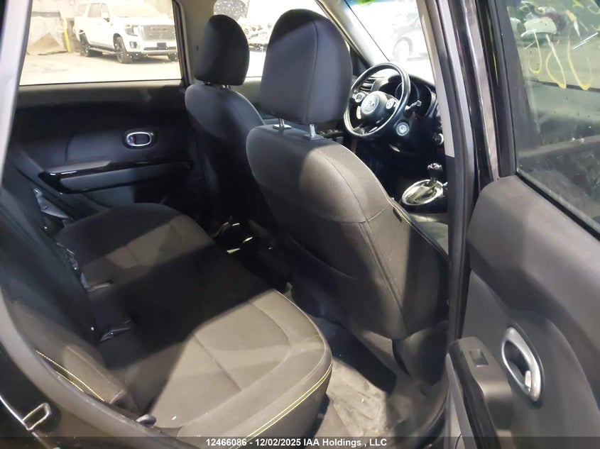 KNDJP3A53E7107554 2014 KIA SOUL photo no. 8