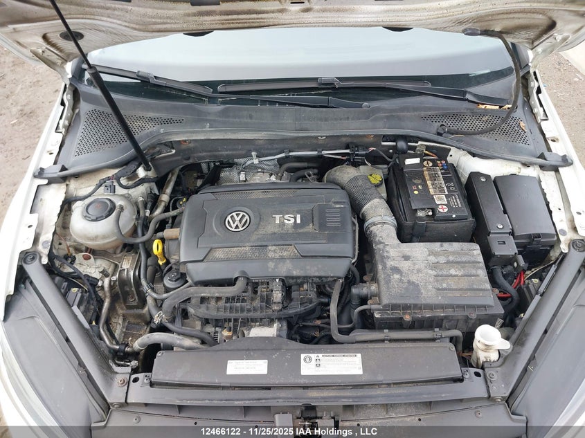 3VWG17AU8JM276489 2018 VOLKSWAGEN GOLF photo no. 10