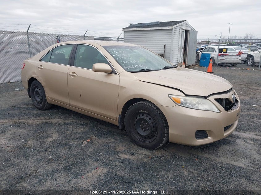 4T1BF3EK0BU192997 2011 Toyota Camry Le auction photo 1