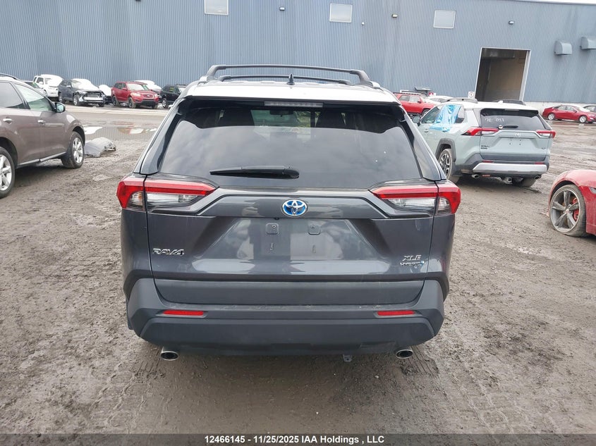 2021 Toyota Rav4 Hybrid Xle VIN: 2T3RWRFV1MW102860 Lot: 12466145