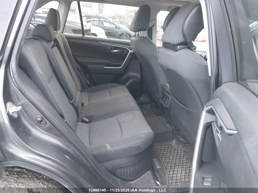 2021 Toyota Rav4 Hybrid Xle VIN: 2T3RWRFV1MW102860 Lot: 12466145