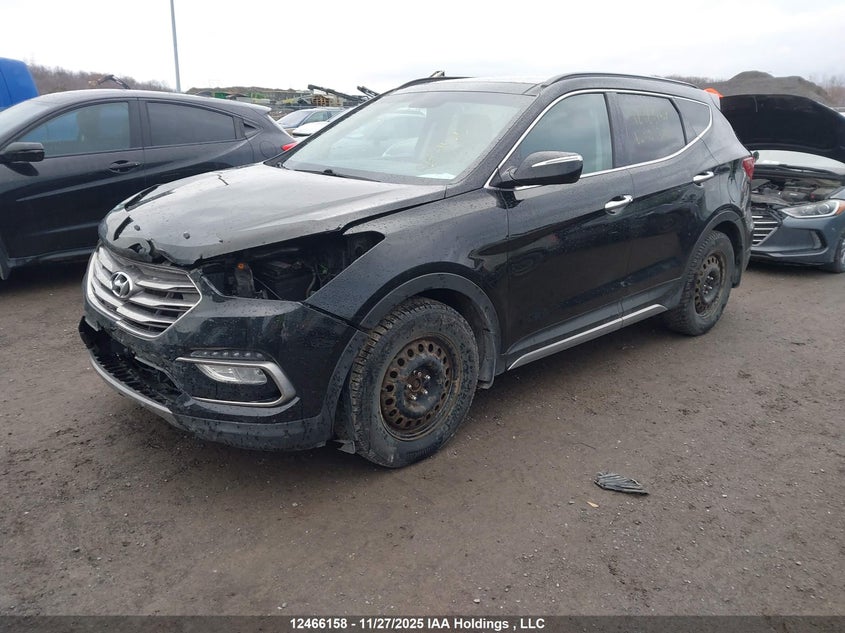 5XYZUDLA7HG391340 2017 HYUNDAI SANTA FE photo no. 2
