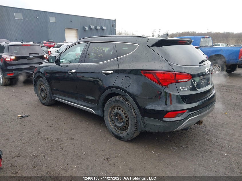 5XYZUDLA7HG391340 2017 HYUNDAI SANTA FE photo no. 3