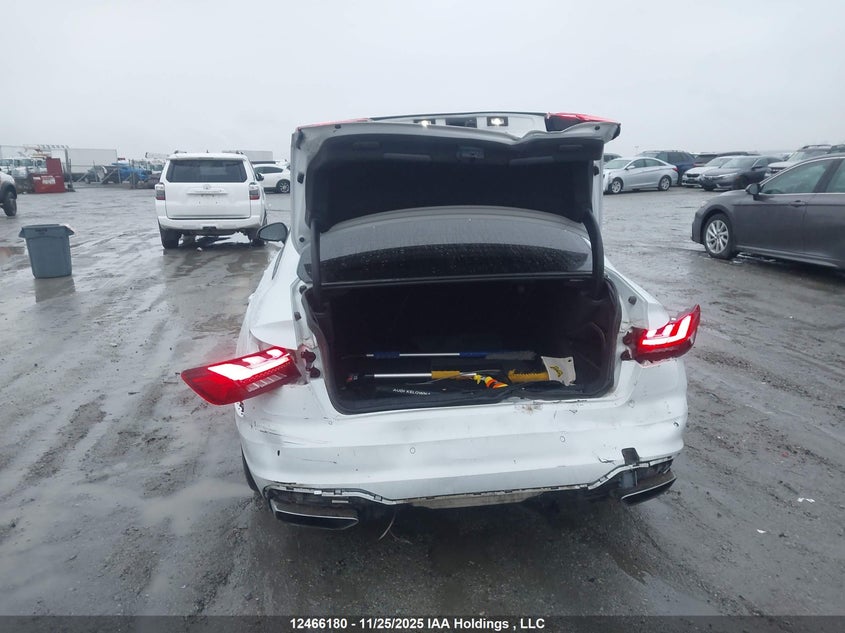 2022 Audi A4 45 Progressiv VIN: WAUEAAF44NN004403 Lot: 12466180