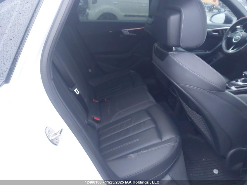 2022 Audi A4 45 Progressiv VIN: WAUEAAF44NN004403 Lot: 12466180
