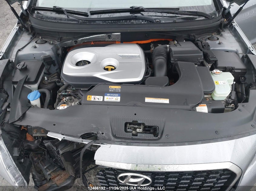 2016 Hyundai Sonata Hybrid Hybrid VIN: KMHE24L18GA008424 Lot: 12466192