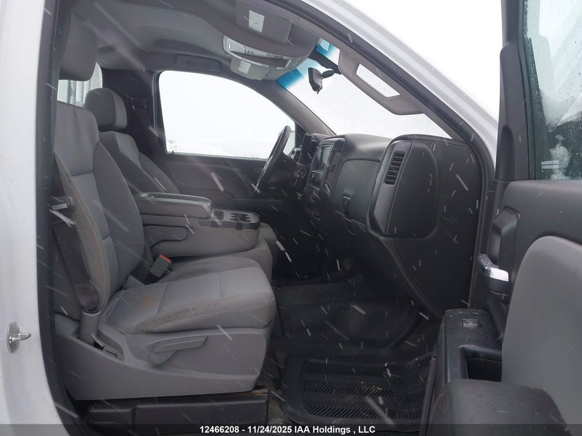 1GCNCNEC8HZ230387 2017 CHEVROLET SILVERADO photo no. 5