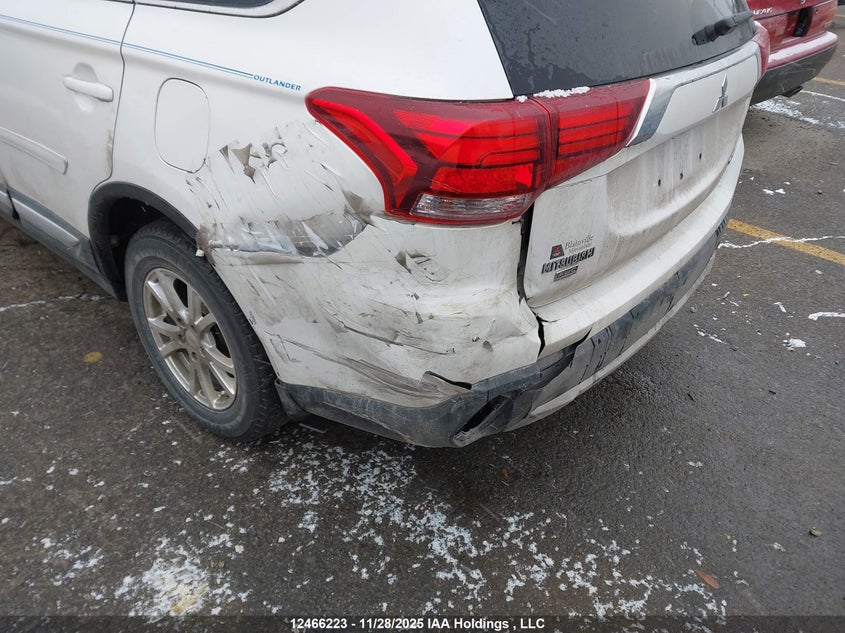 2017 Mitsubishi Outlander Es VIN: JA4AZ2A39HZ606459 Lot: 12466223