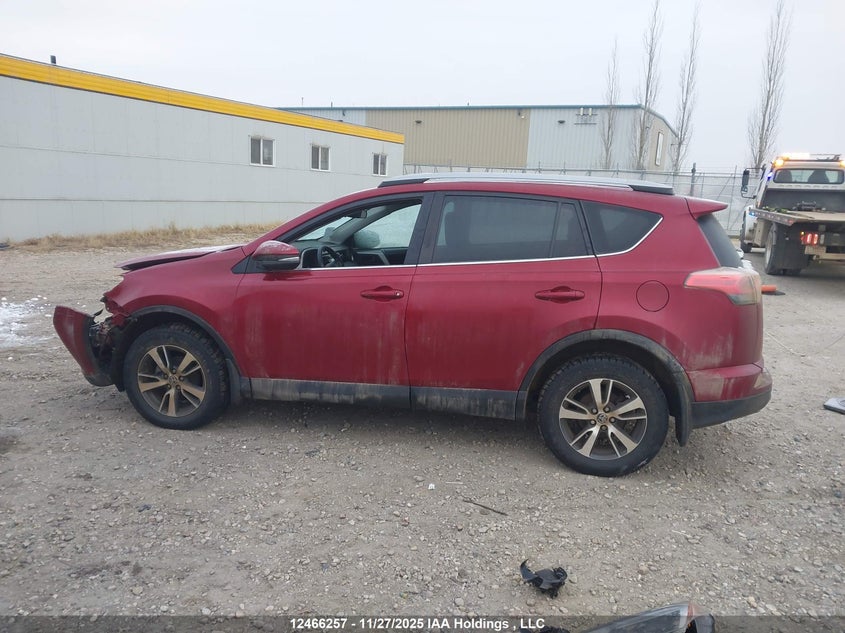 2018 Toyota Rav4 Le VIN: 2T3BFREV1JW788882 Lot: 12466257