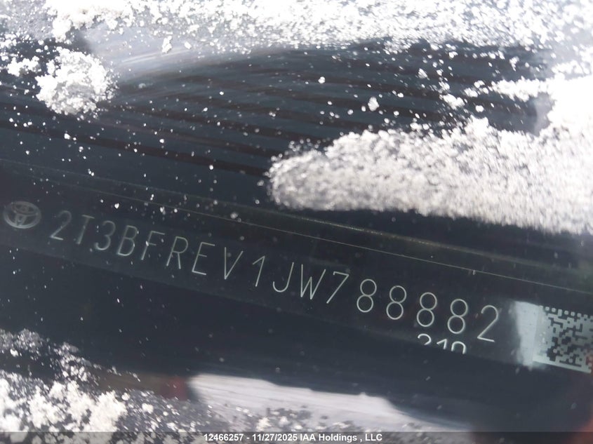 2018 Toyota Rav4 Le VIN: 2T3BFREV1JW788882 Lot: 12466257