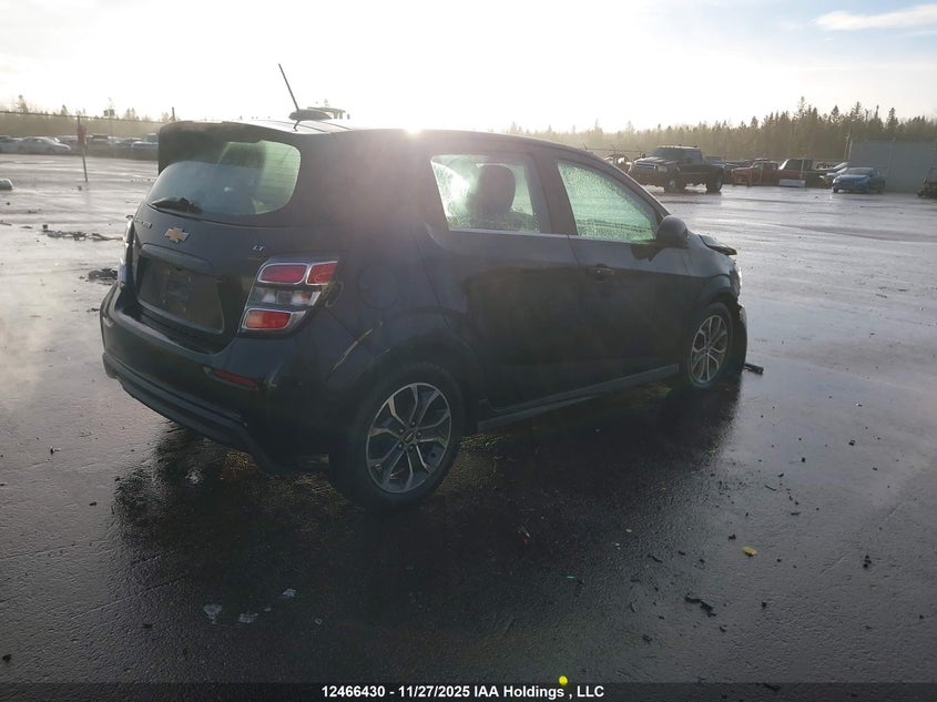 1G1JD6SB8H4136562 2017 CHEVROLET SONIC photo no. 4