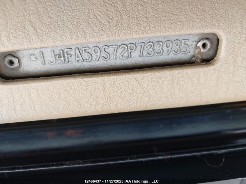 2002 Jeep Wrangler / Tj Sahara VIN: 1J4FA59S72P733935 Lot: 12466437