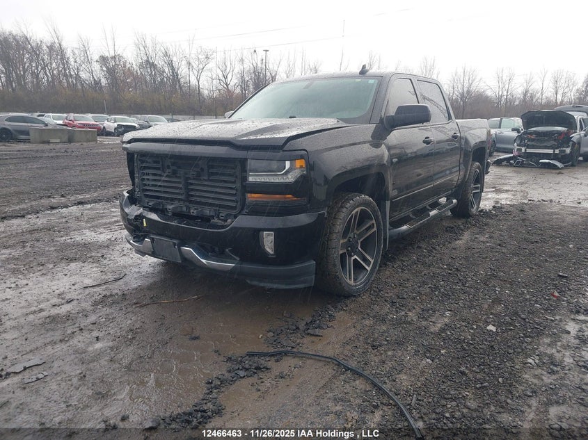 3GCUKREC1HG475182 2017 CHEVROLET SILVERADO photo no. 2