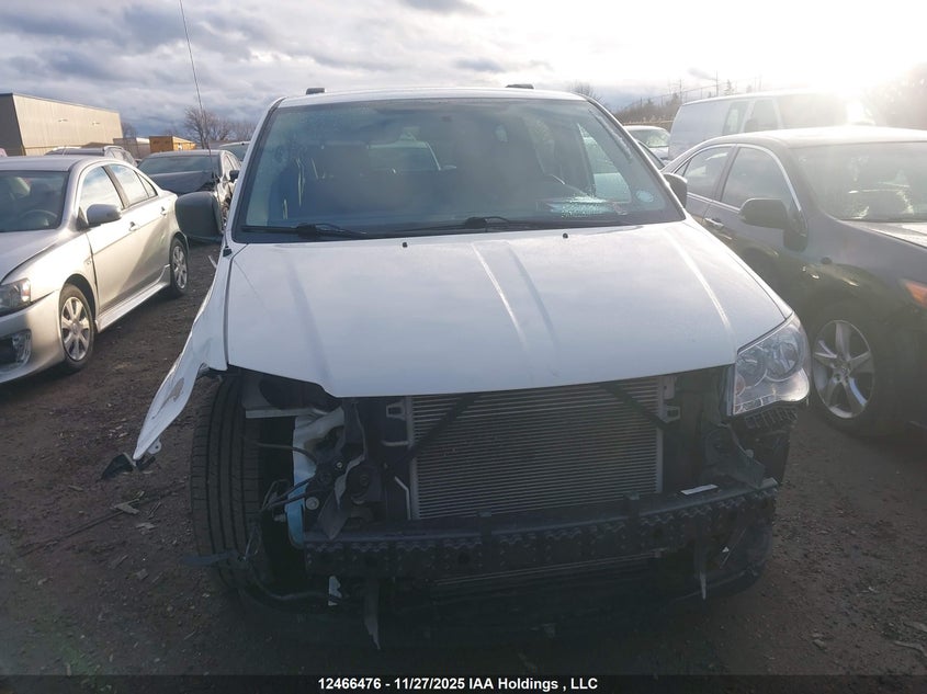 2D4RN4DG2BR737798 2011 DODGE CARAVAN photo no. 13