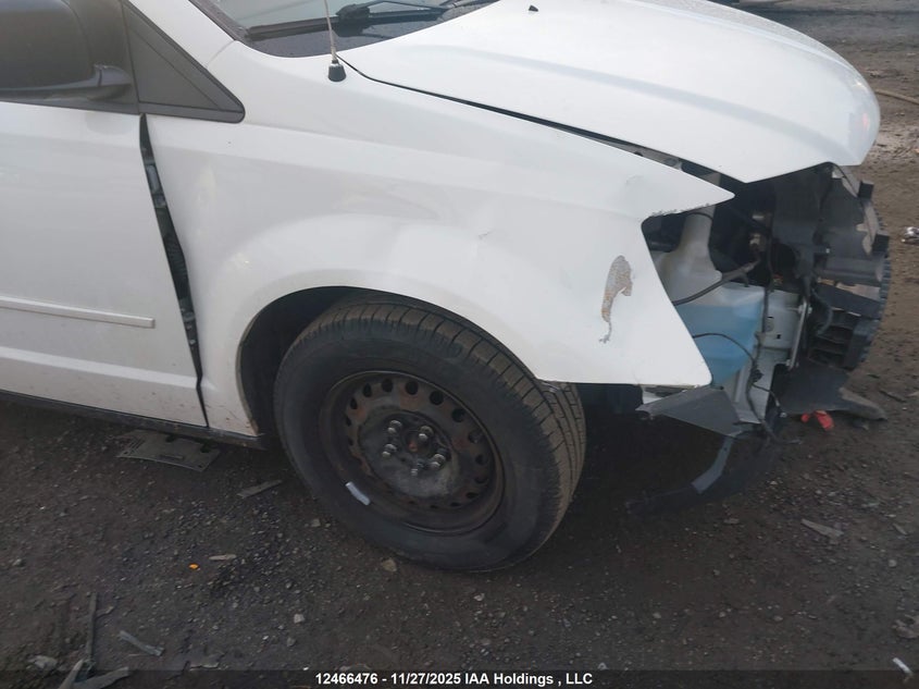 2D4RN4DG2BR737798 2011 DODGE CARAVAN photo no. 18