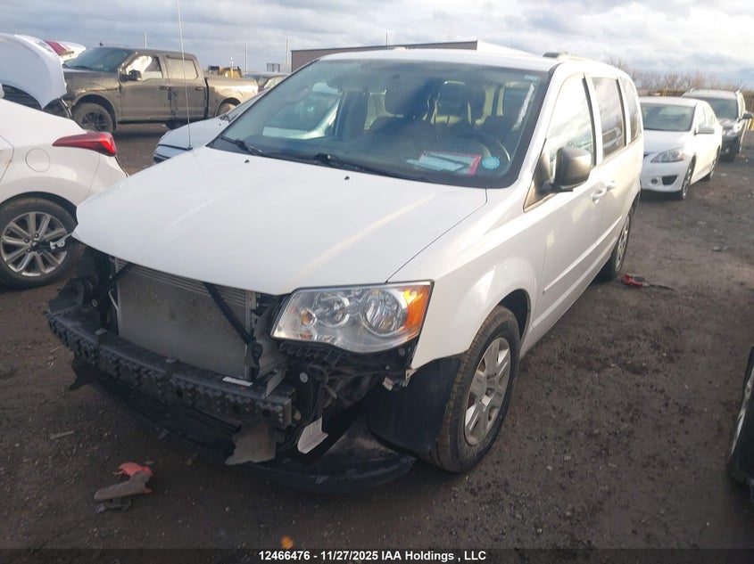 2D4RN4DG2BR737798 2011 DODGE CARAVAN photo no. 2