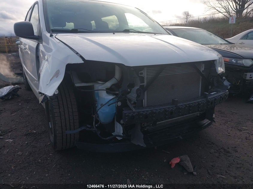 2D4RN4DG2BR737798 2011 DODGE CARAVAN photo no. 6