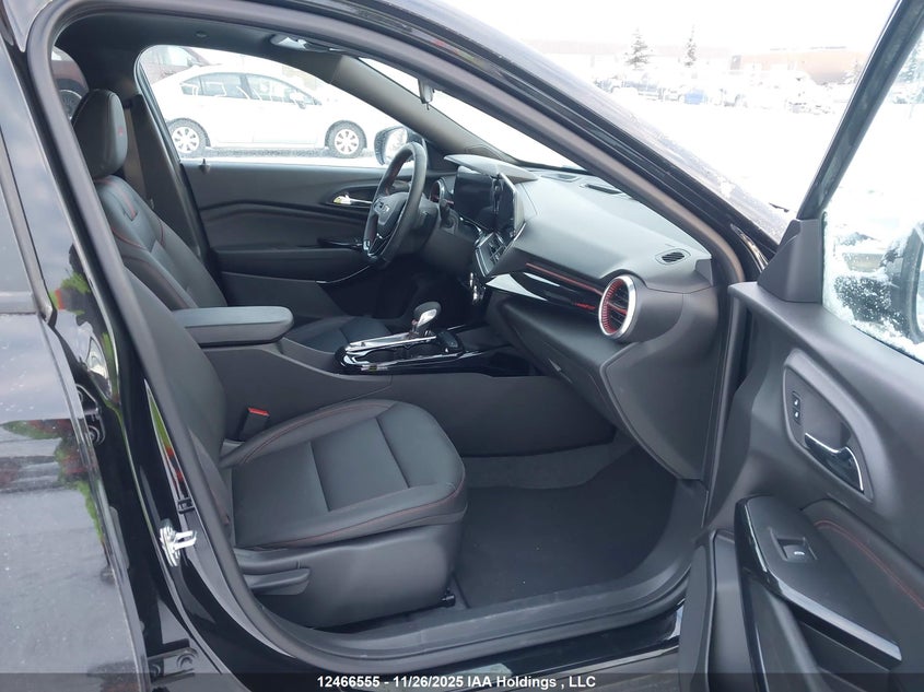 KL77LJE22SC272876 2025 CHEVROLET TRAX photo no. 5