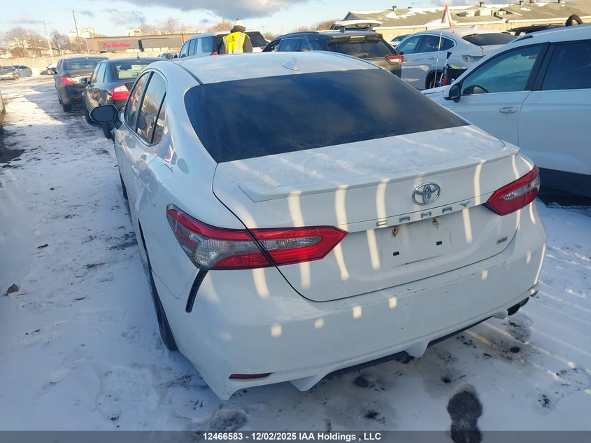 4T1B11HK9JU598452 2018 TOYOTA CAMRY photo no. 3