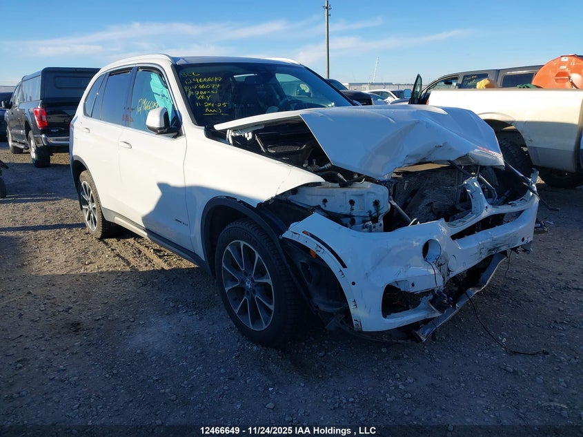 5UXKR0C3XH0V76077 2017 BMW X5 xDrive35I auction photo 1