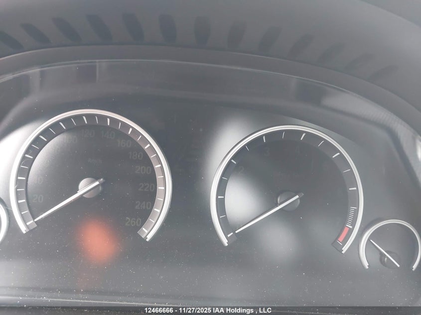 WBA5A7C59ED614237 2014 BMW 5ER photo no. 16