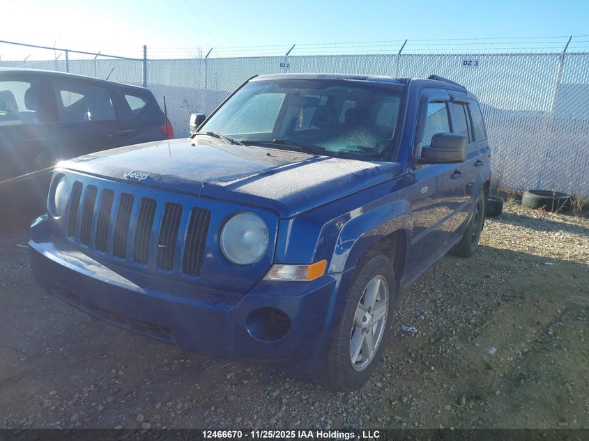 1J4FT28B99D230378 2009 JEEP LIBERTY (PATRIOT) photo no. 2