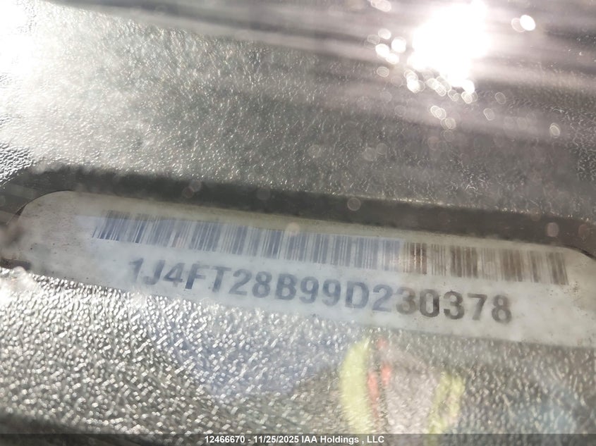 1J4FT28B99D230378 2009 JEEP LIBERTY (PATRIOT) photo no. 9