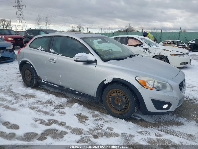 VOLVO C30 T5