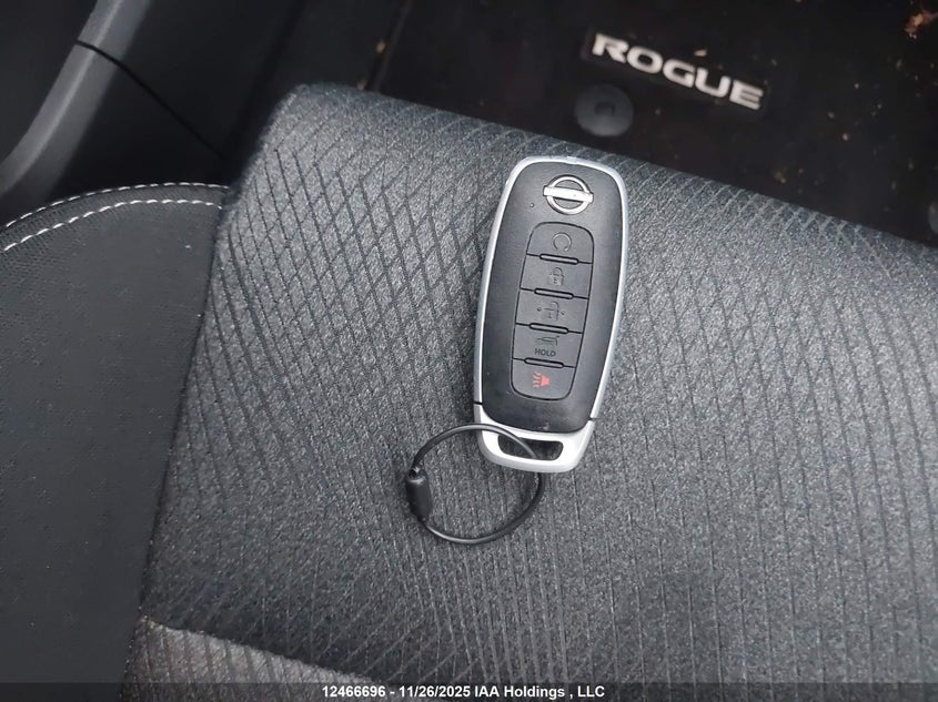 2025 Nissan Rogue Sv/Rc VIN: JN8BT3BB5SW163277 Lot: 12466696