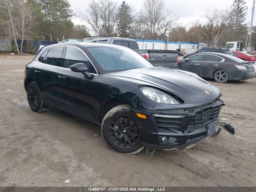 2015 Porsche Macan