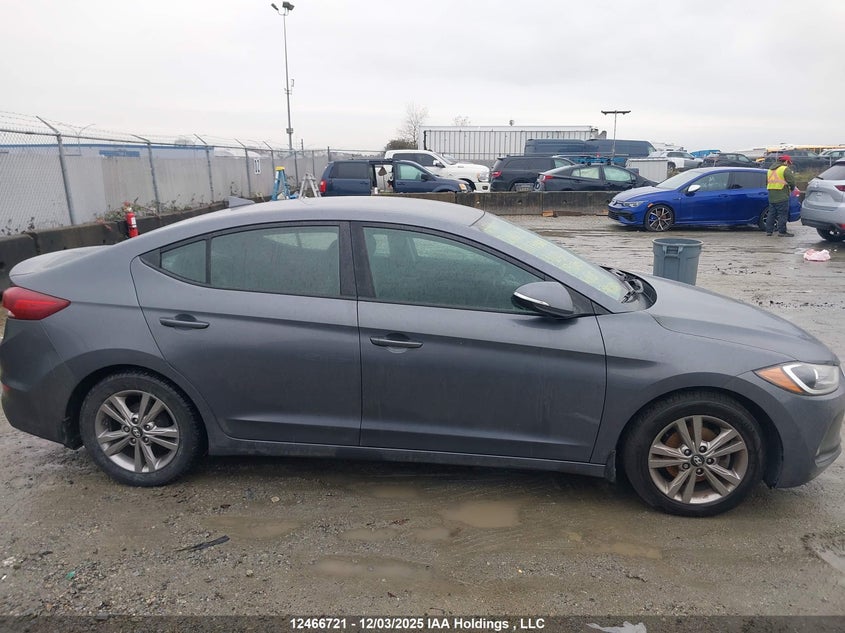 KMHD84LF6HU420511 2017 HYUNDAI ELANTRA photo no. 13