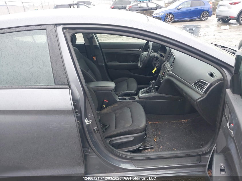 KMHD84LF6HU420511 2017 HYUNDAI ELANTRA photo no. 5