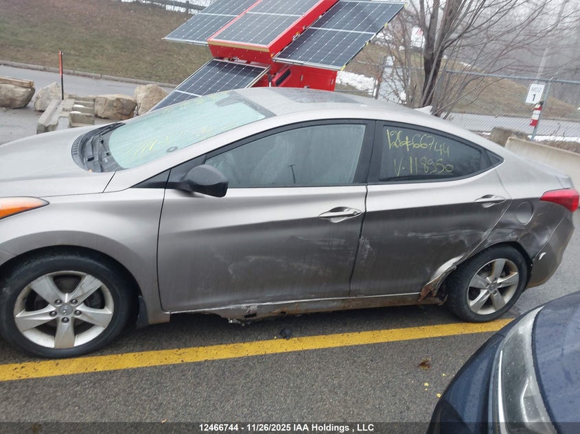 5NPDH4AEXCH118950 2012 HYUNDAI ELANTRA photo no. 14