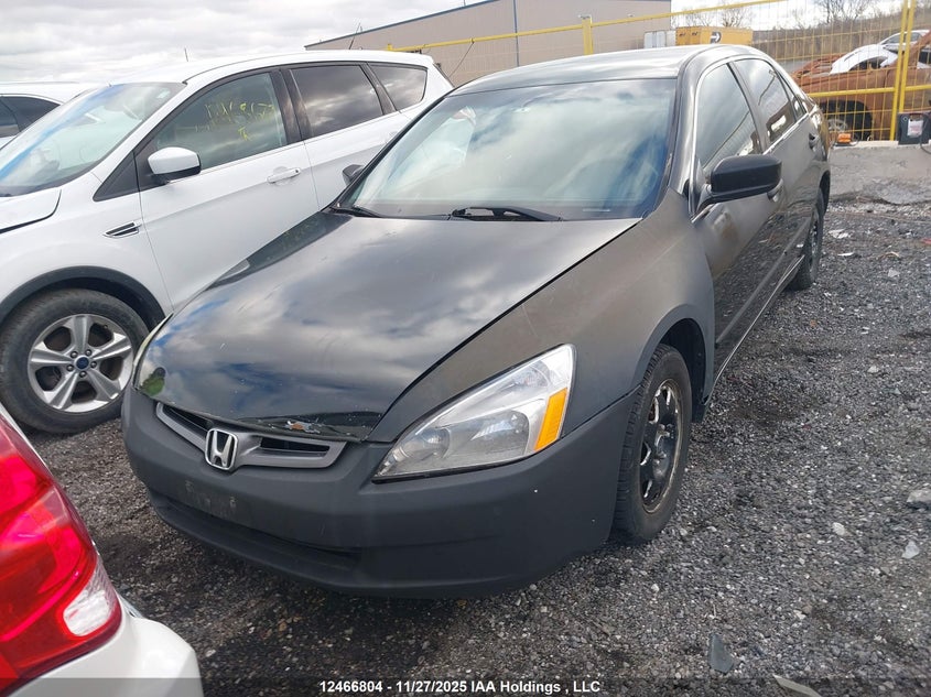 1HGCM56474A806024 2004 HONDA ACCORD photo no. 2