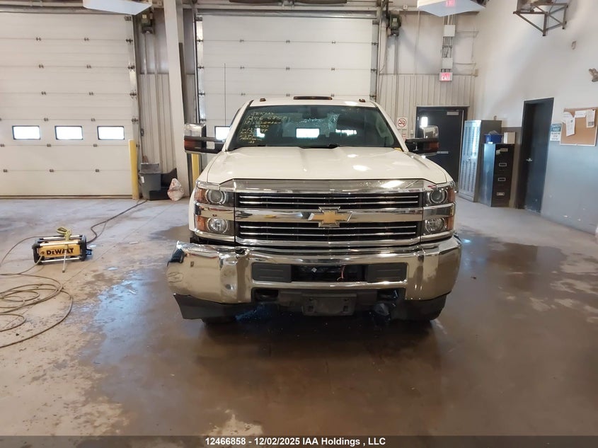 1GC1KUEG2JF127794 2018 CHEVROLET SILVERADO photo no. 12