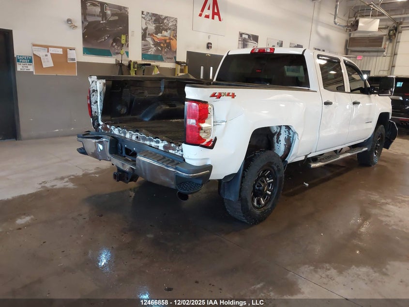 1GC1KUEG2JF127794 2018 CHEVROLET SILVERADO photo no. 4