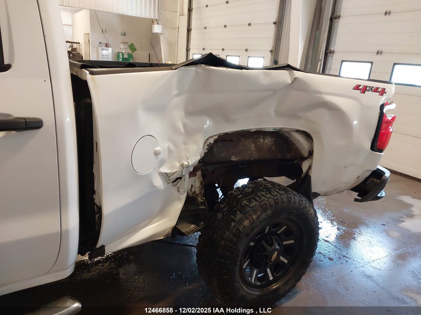1GC1KUEG2JF127794 2018 CHEVROLET SILVERADO photo no. 6