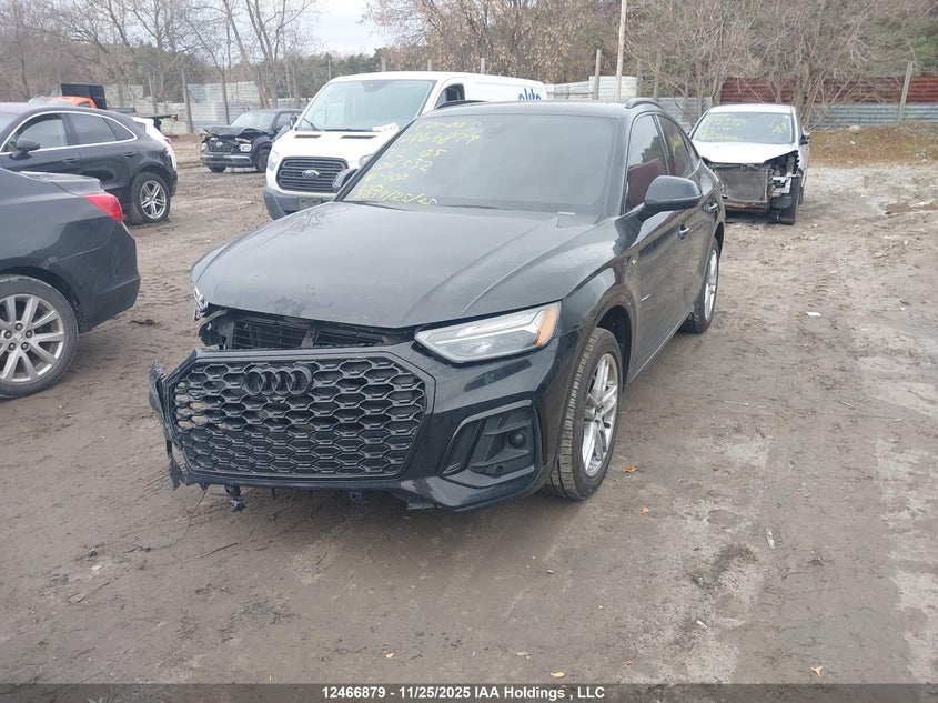 WA14AAFY4N2104532 2022 AUDI Q5 photo no. 2