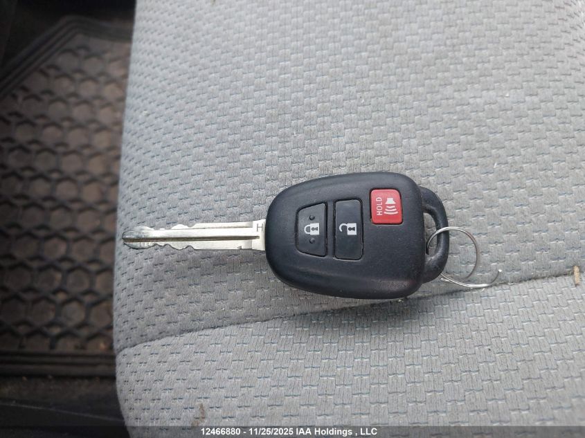 2015 Toyota Prius C VIN: JTDKDTB30F1585123 Lot: 12466880