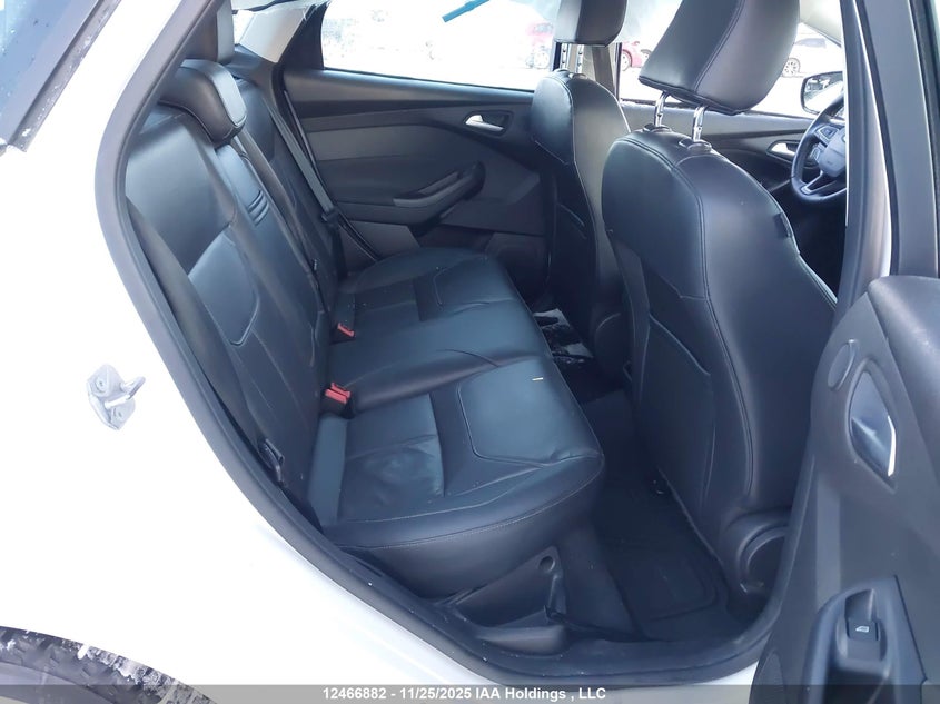 1FADP3F27FL271545 2015 FORD FOCUS photo no. 8