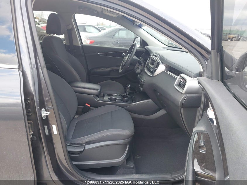 5XYPGDA37GG040039 2016 KIA SORENTO photo no. 5