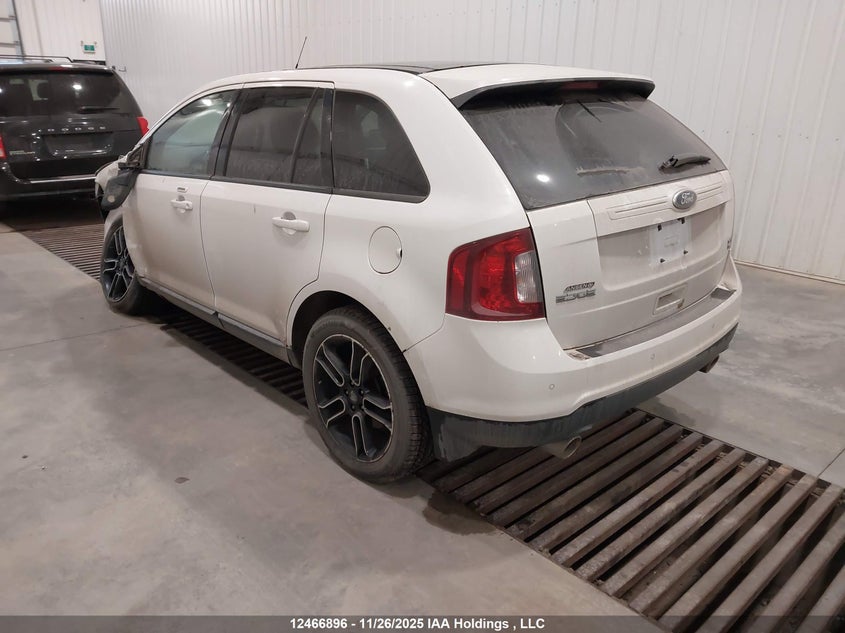 2FMDK4JC9DBC47190 2013 FORD EDGE photo no. 3