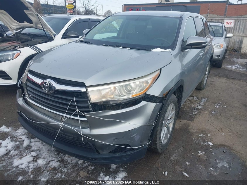 5TDZKRFH2FS071757 2015 TOYOTA HIGHLANDER photo no. 2