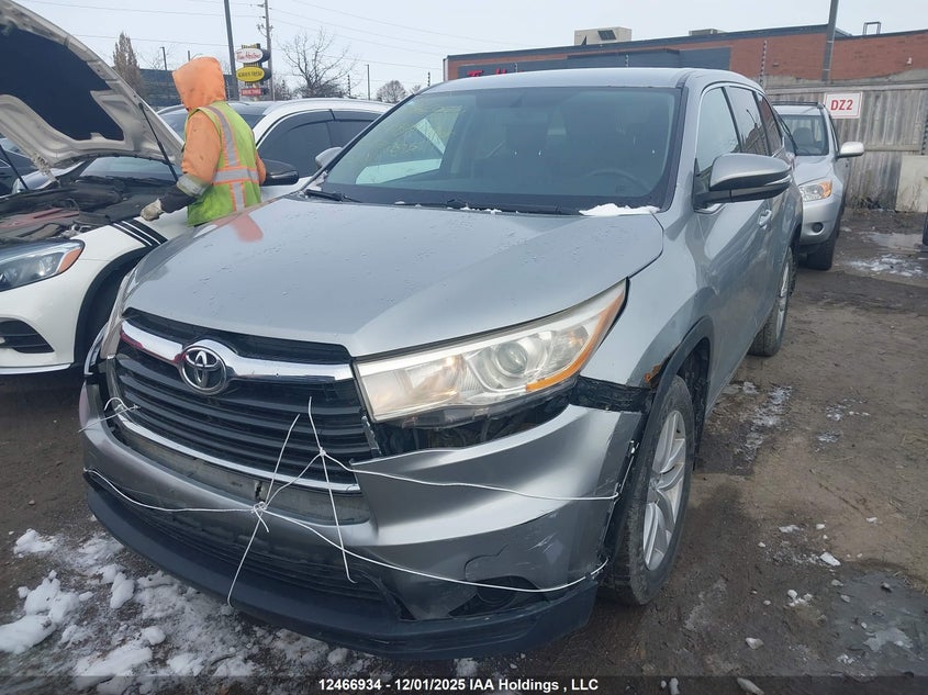 5TDZKRFH2FS071757 2015 TOYOTA HIGHLANDER photo no. 6