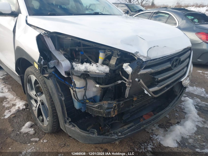 KM8J3CA2XGU187503 2016 HYUNDAI TUCSON photo no. 6