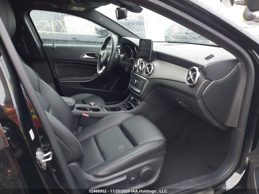 WDCTG4GB8JJ508309 2018 MERCEDES-BENZ GLA-KLASSE photo no. 5