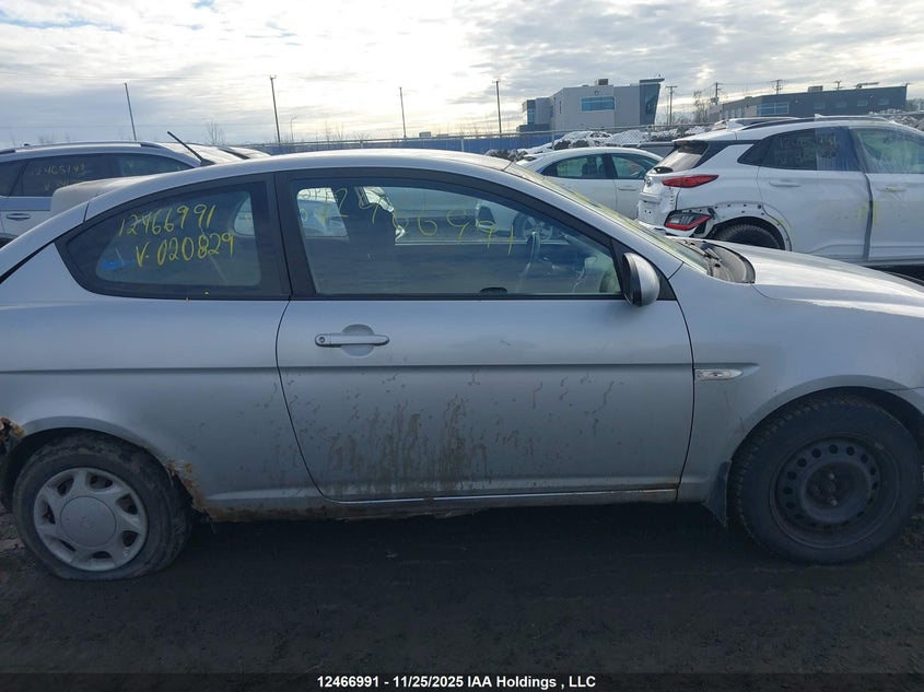 KMHCN35C97U020829 2007 HYUNDAI ACCENT photo no. 14
